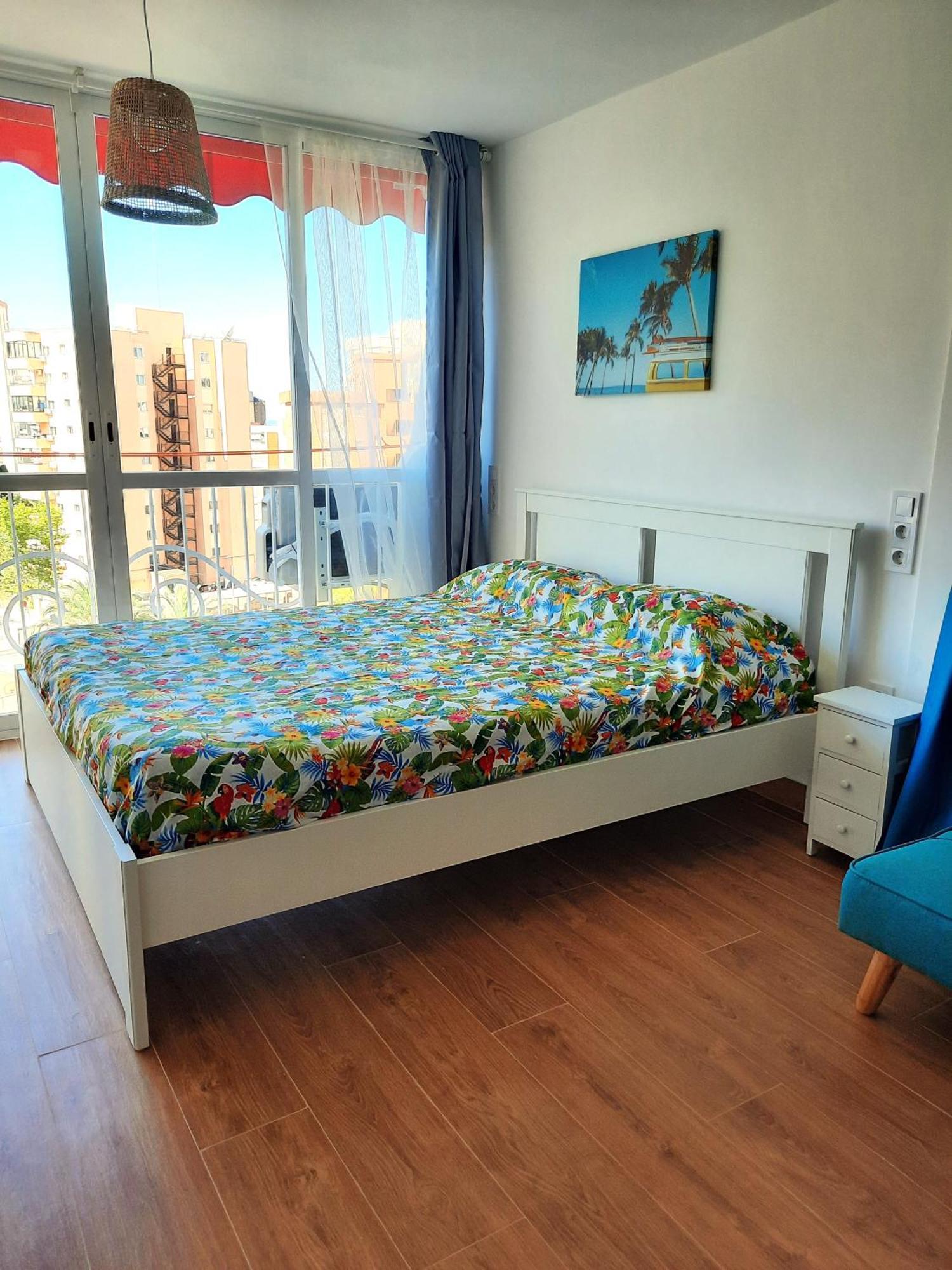 Playmon Holiday Apartment Бенидорм Экстерьер фото